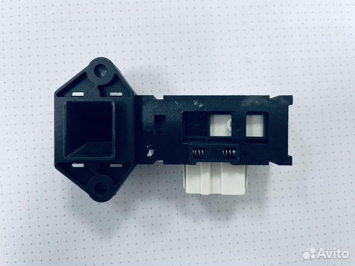 Замок. убл. Для стиральной машины Самсунг