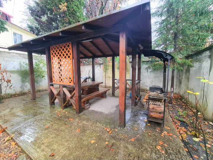 4-к. квартира, 125 м², 3/5 эт.