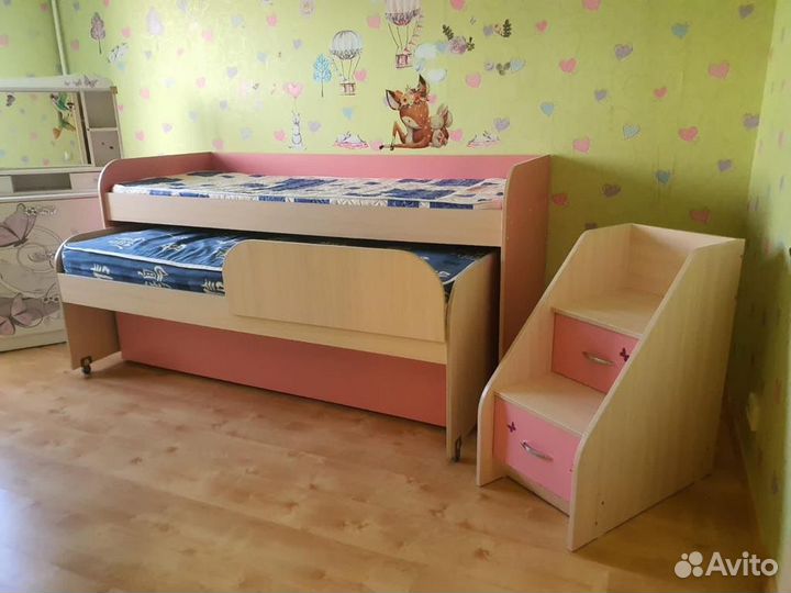 Двухъярусная кровать выдвижная