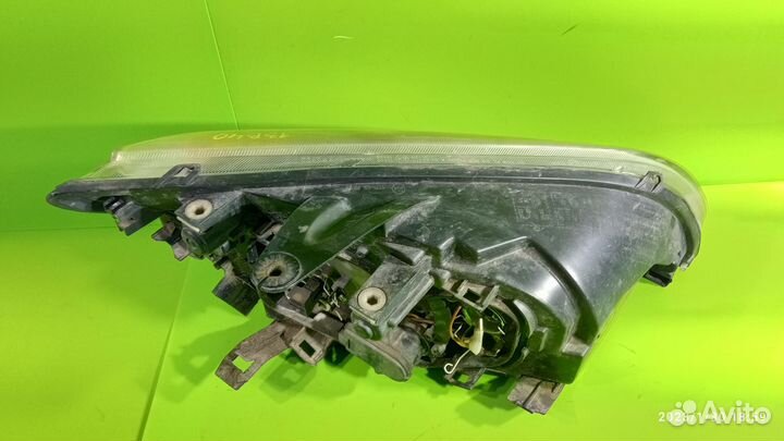 Фара левая для Ford Focus 2 2005-2008