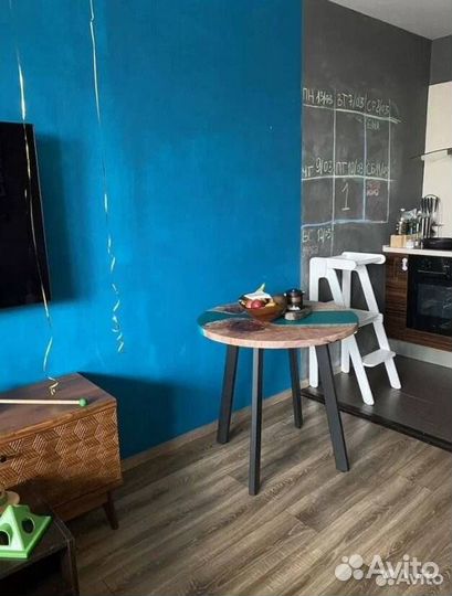 Стол круглый 'Infinity Flight'