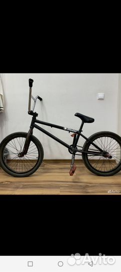 Трюковой велосипед BMX