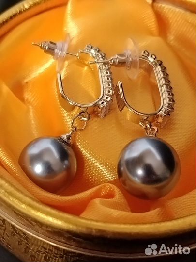 Серьги с серым жемчугом