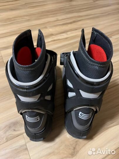 Лыжи коньковые Fisher carbon lite skate plus