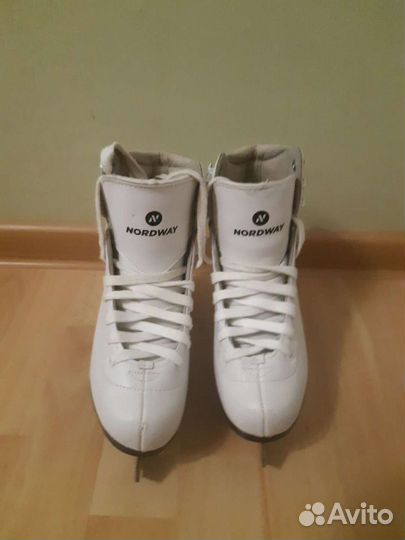 Коньки детские фигурные