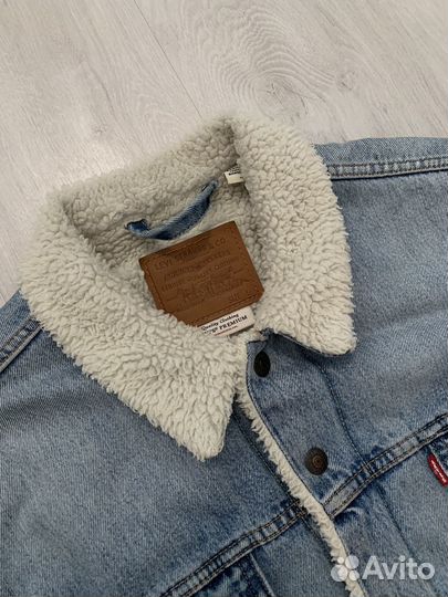 Джинсовая куртка Levis