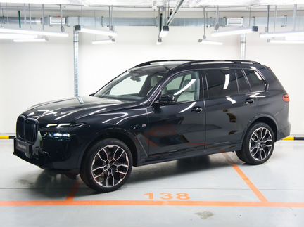 BMW X7 3.0 AT, 2023