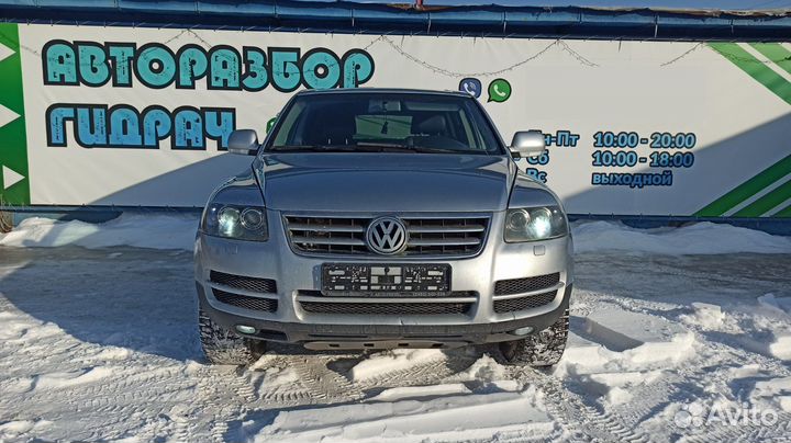 Уплотнитель Volkswagen Touareg Отличное состояние