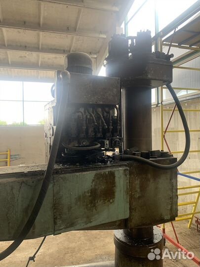 Радиально-сверлильный станок 2М55, 1977гв