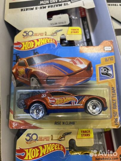 Hot wheels rise'n clinb