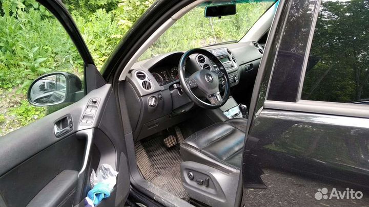Volkswagen Tiguan 2.0 AT, 2010, 198 000 км