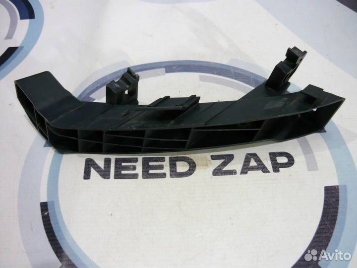 Кронштейн бампера передний левый Kia Picanto TA