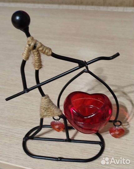 Подсвечники