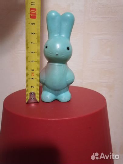 Игрушка зайчик СССР пластмасса