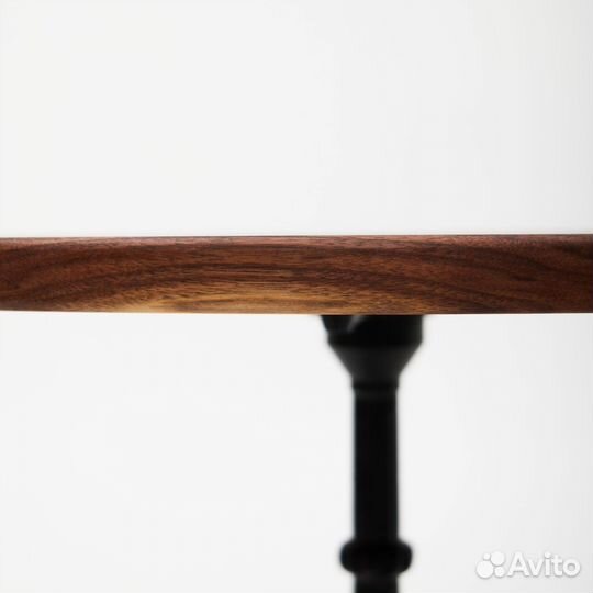 Столешница деревянная массив Ореха круглая