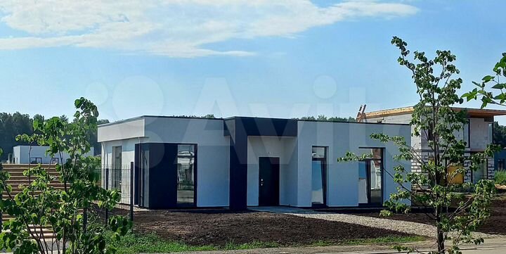 Коттедж 96 м² на участке 10 сот.