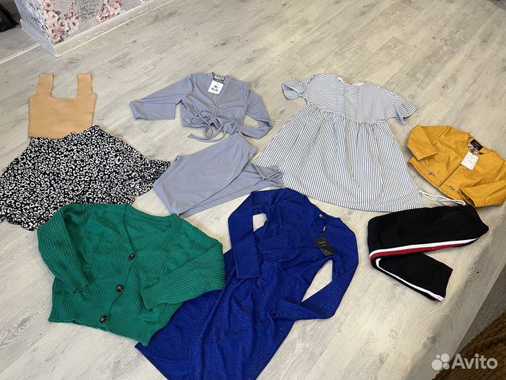 Одежда вещи пакетом 42