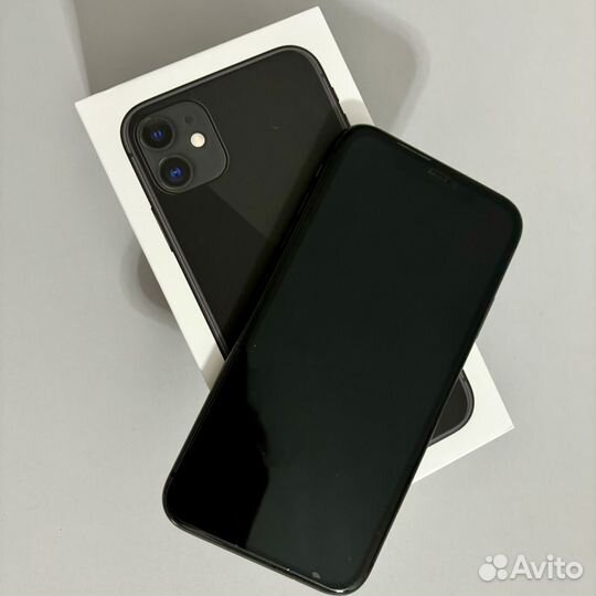 iPhone 11, 64 ГБ