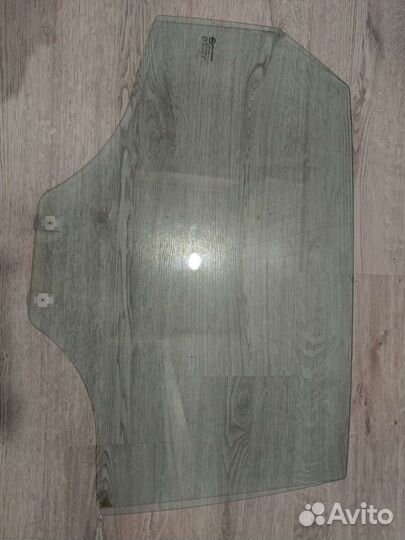 Боковое стекло kia rio 3