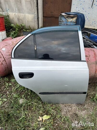 Дверь задняя правая hyundai accent