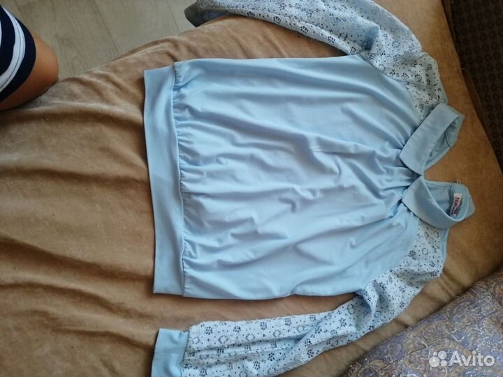 Блузки на девочку на 9,10 лет, надо мерить