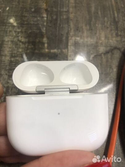 Кейс для наушников Apple AirPods 3 (A2897) ориг