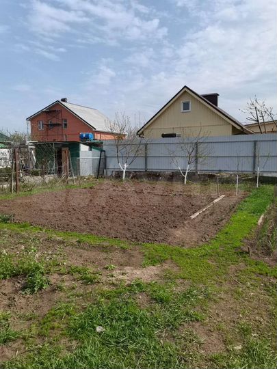 Дом 166 м² на участке 9,3 сот.