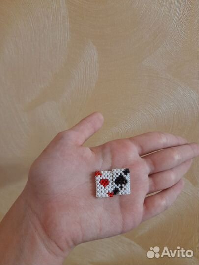 Карты из бисера