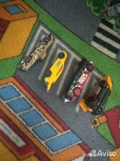 Машинки хотвиллс