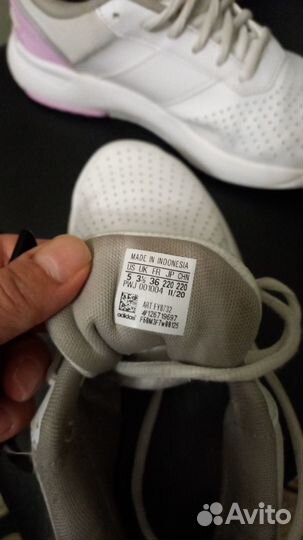 Кроссовки adidas для тенниса