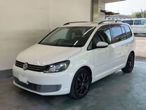 Volkswagen Touran 1.4 AMT, 2011, 133 000 км, с пробегом, цена 759 000 руб.