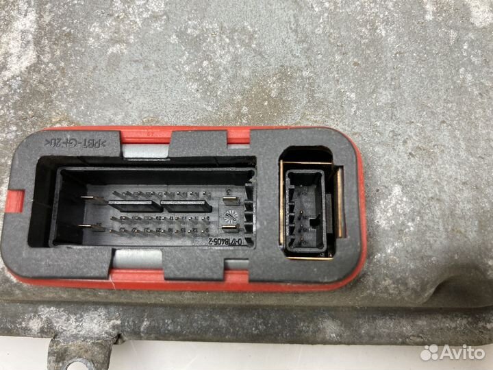 Блок розжига L/R Volkswagen Passat CC 2010