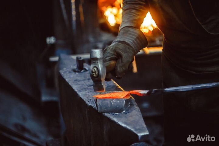 Кузнец-штамповщик на автомобильный завод