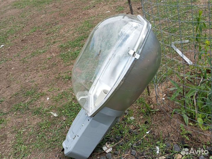 Светильник на столб