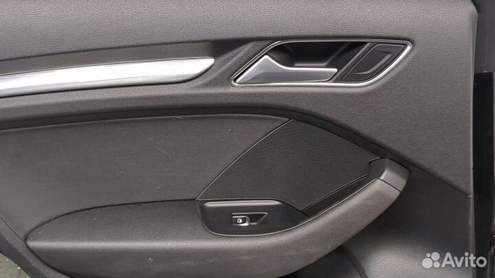 Дверь левая задняя Audi A3 (8V), 2015