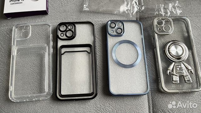 Чехол на iPhone 13 с отсеком под карту