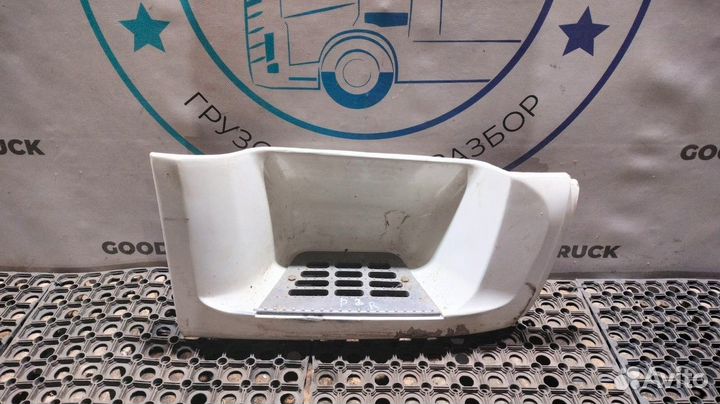 Площадка подножки правая Daf XF105