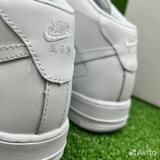 Кроссовки Nike Air Force 1