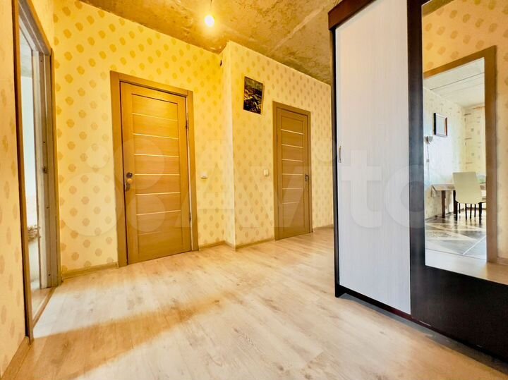 2-к. квартира, 67 м², 17/19 эт.