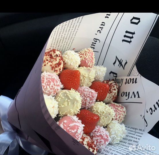 Нежные Букеты из клубники в шоколаде