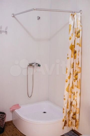 Дом 20 м² на участке 6 сот.