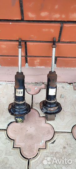 Стойки задние + пружины wingroad y11 4wd