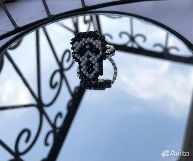 Кольцо из бисера