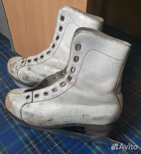 Коньки советские на девочку