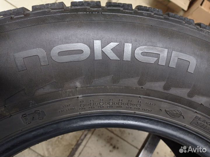 Nokian Tyres Hakkapeliitta R 285/60 R18