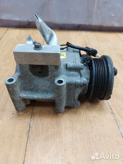 Компрессор кондиционера Ford Fusion fyja 2008