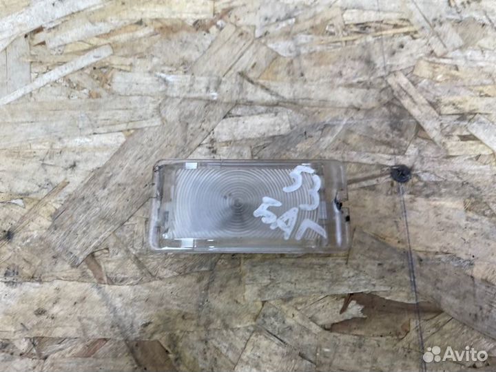 Плафон подсветки багажника Renault Logan