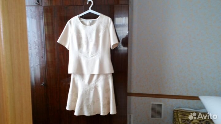 Костюм тройка