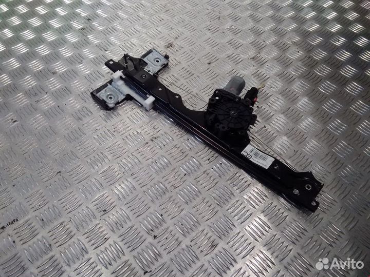Стеклоподъемник электрический задний левый Jeep WK