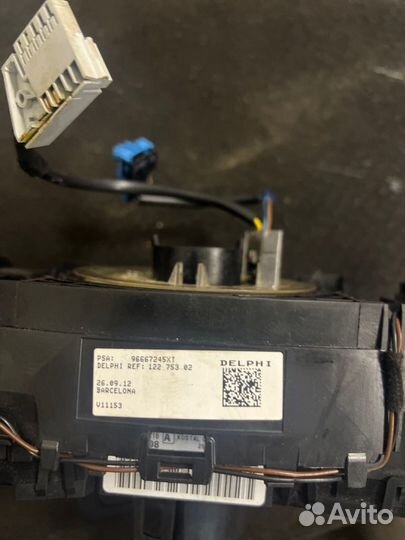 Подрулевые переключатели Peugeot 3008 1.6 HDI DV6C